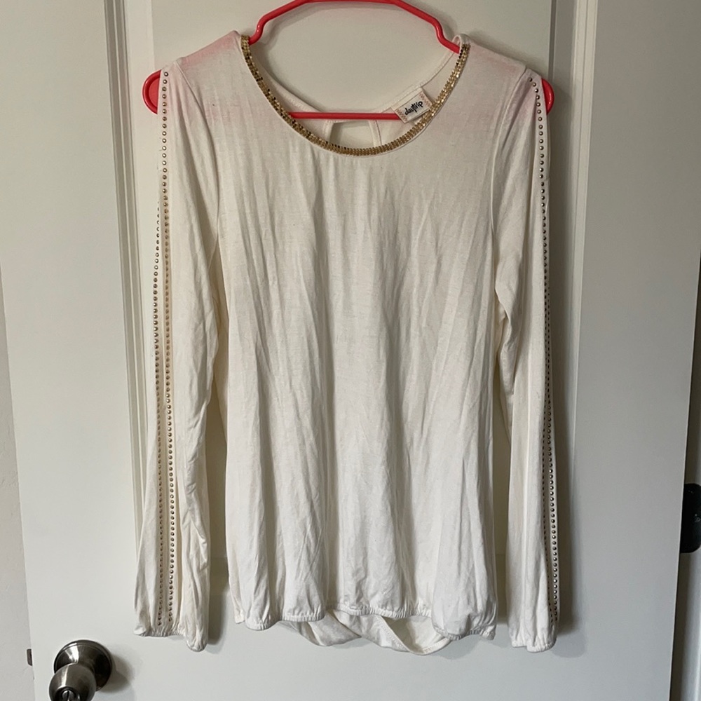 Off white long open sleeve shirt. Small